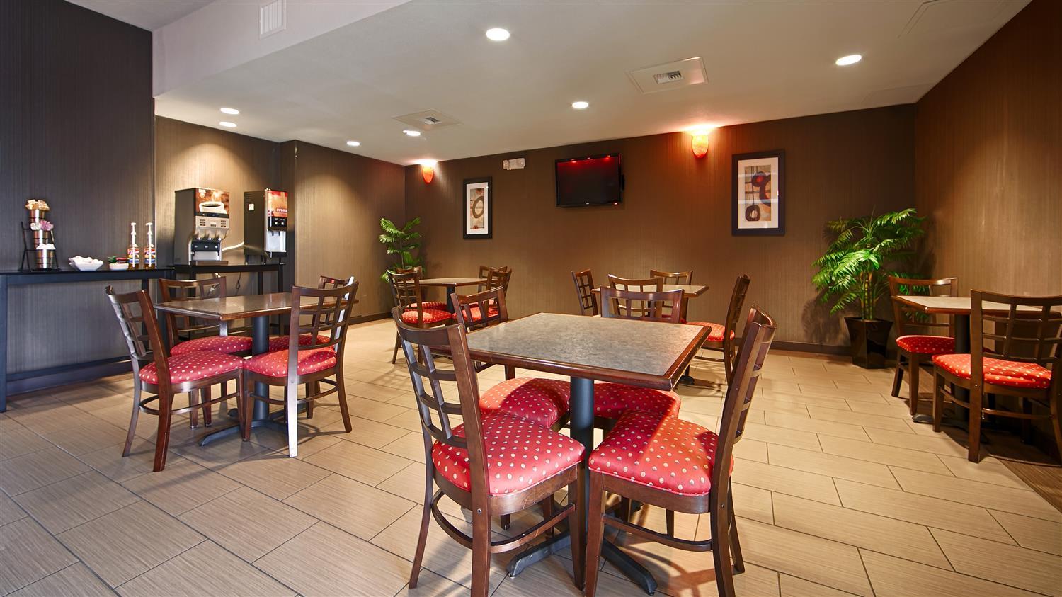 Best Western Plus Austin Airport Inn & Suites Exterior foto
