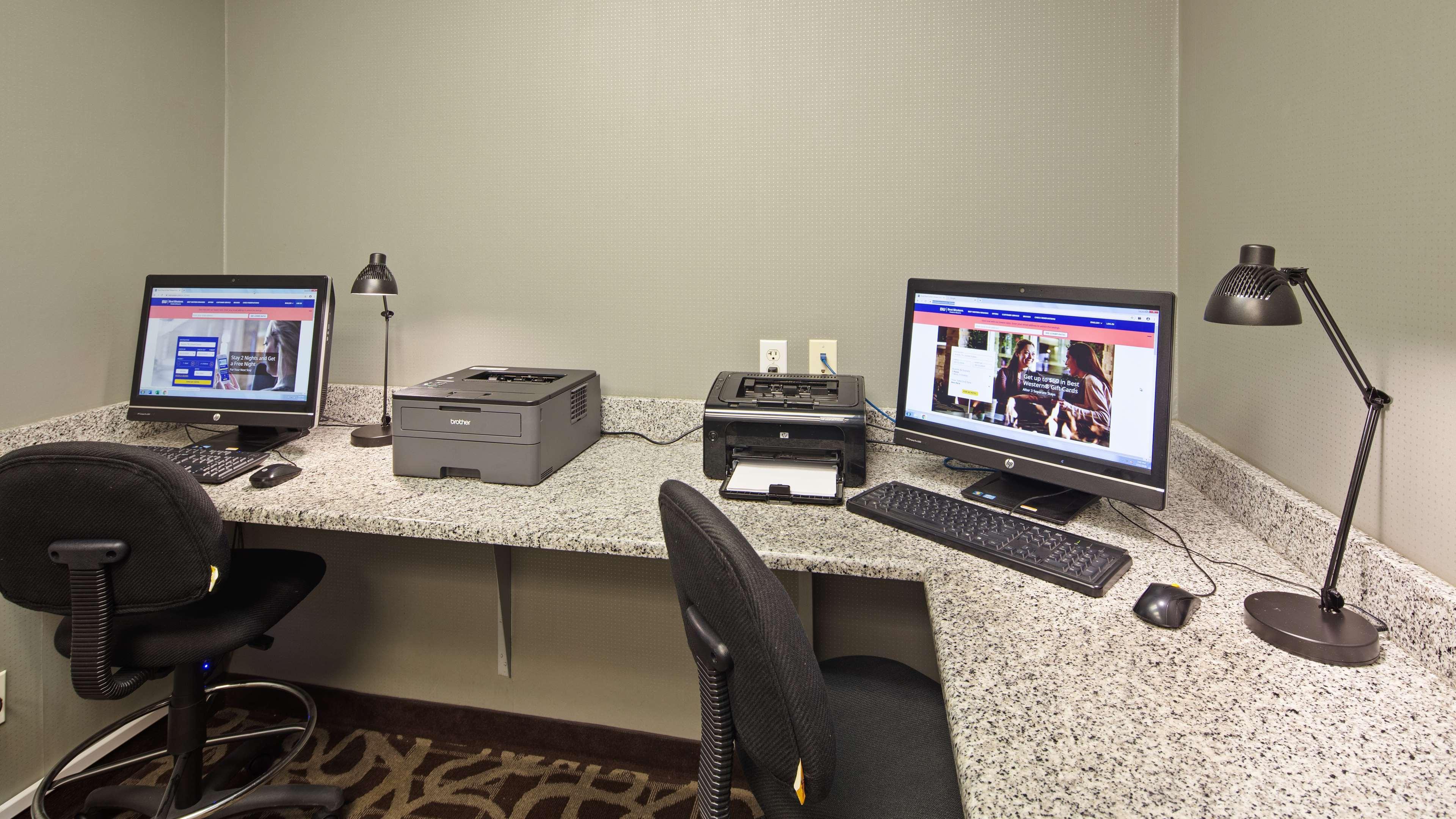 Best Western Plus Austin Airport Inn & Suites Exterior foto